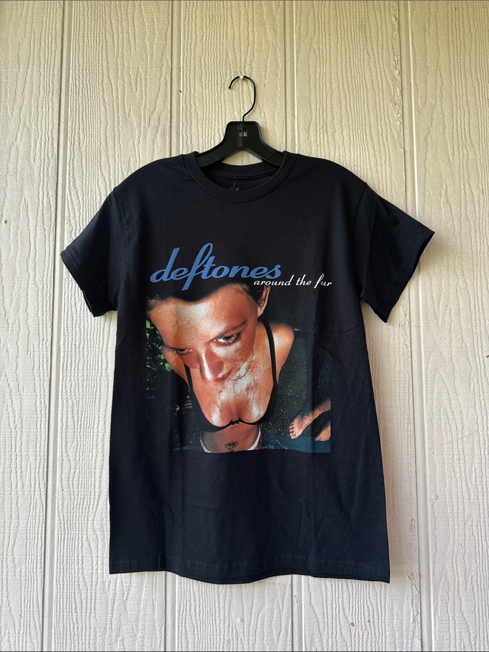 NWOT Deftones Graphic T-Shirt